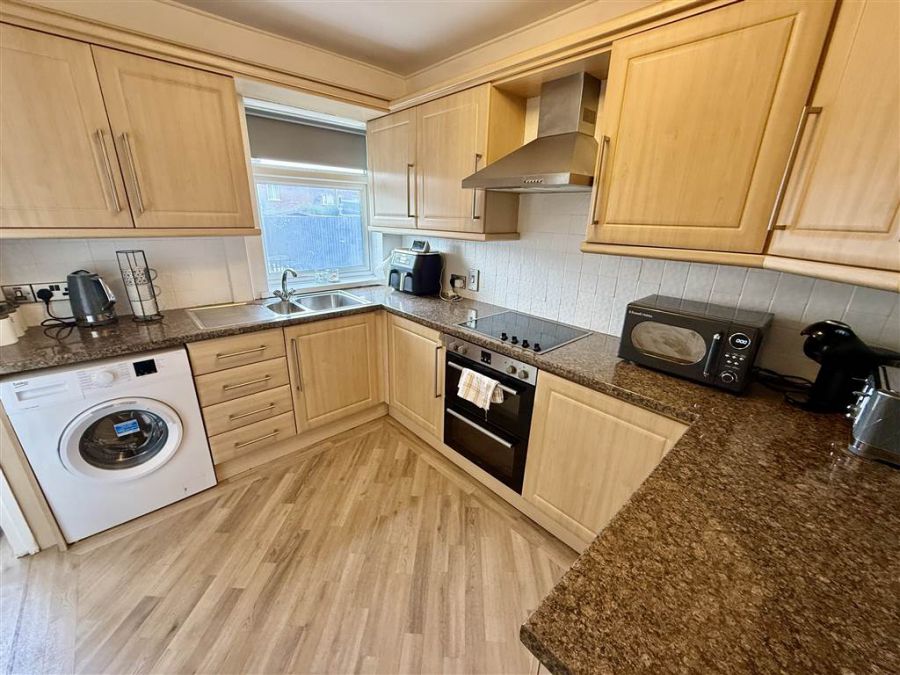 20 Lissan Close