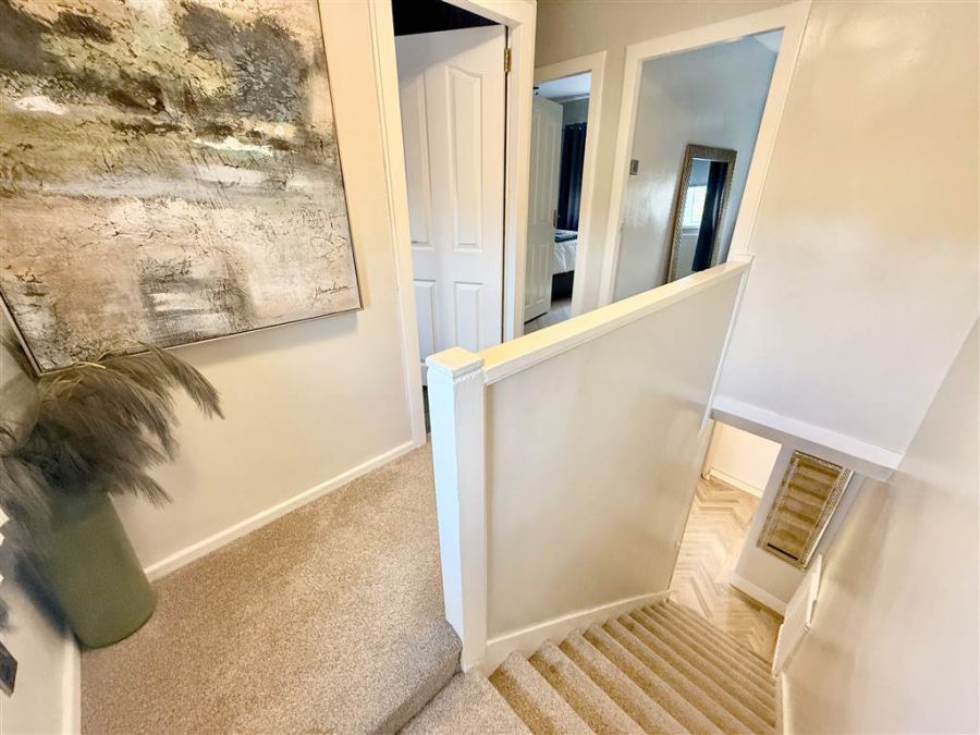 20 Lissan Close