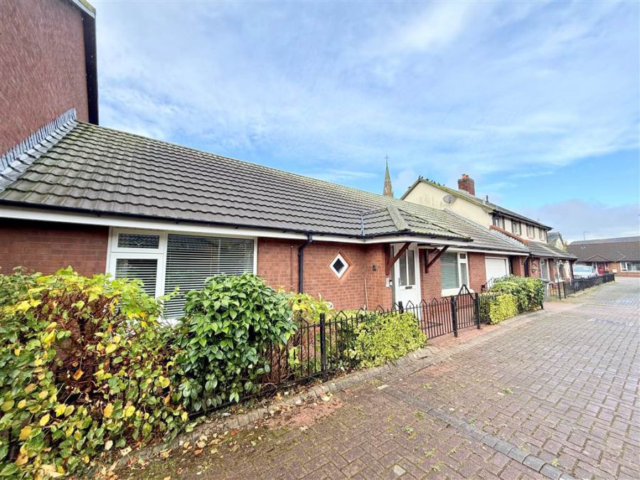 12 Duke Street, Ballymacarrett, Belfast, BT5 4FD