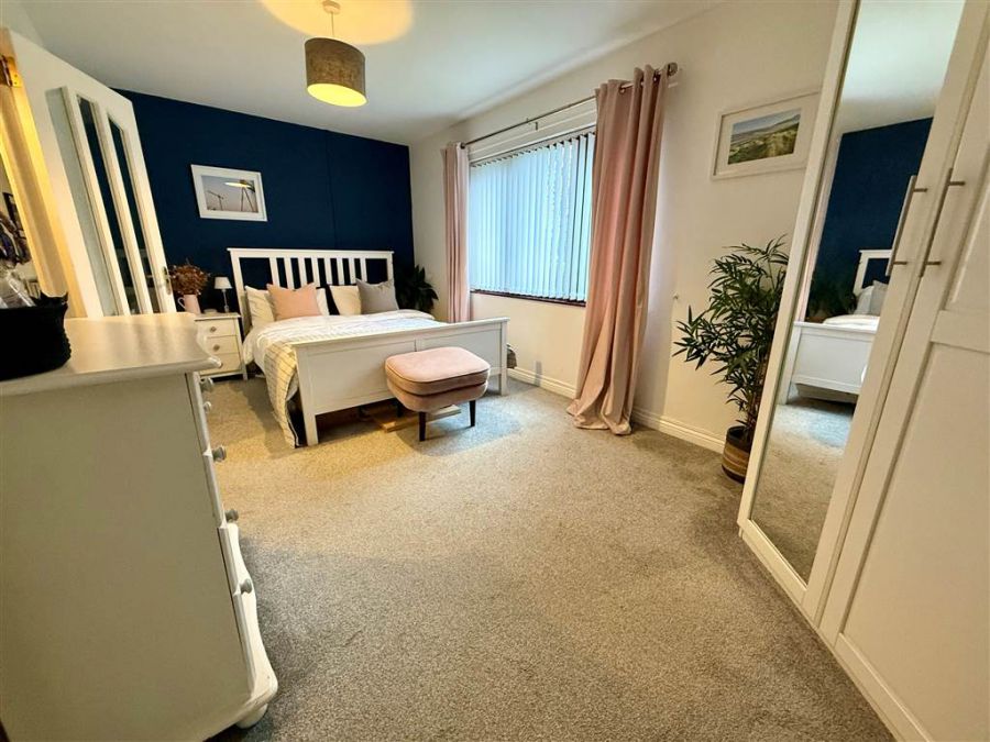 22B Lower Braniel Road