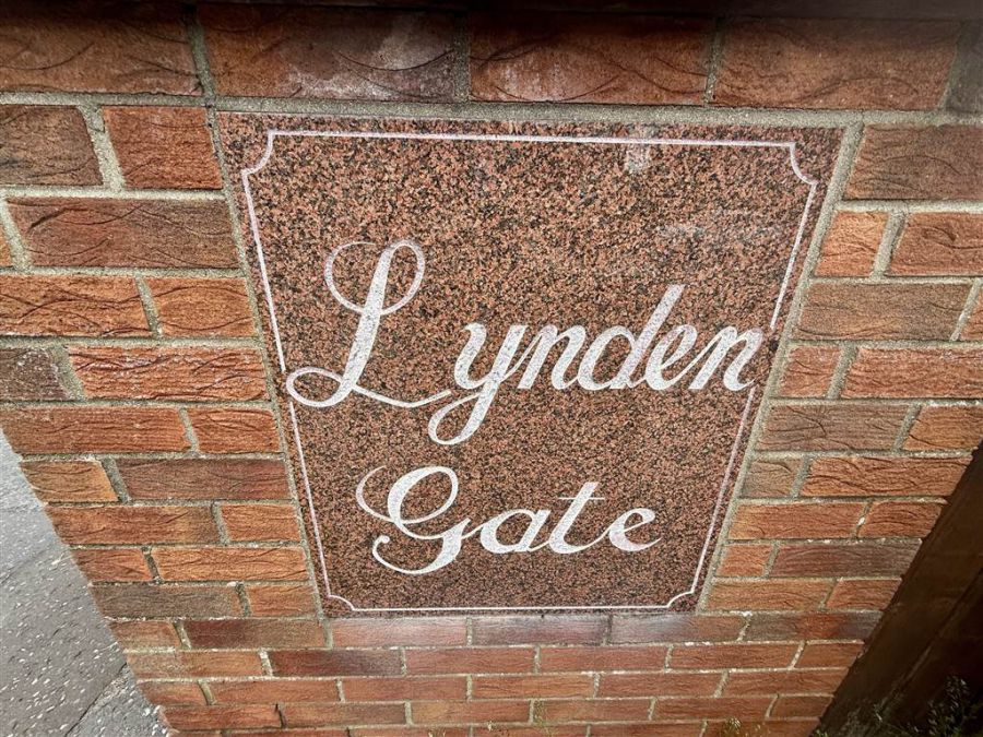 5 Lynden Gate