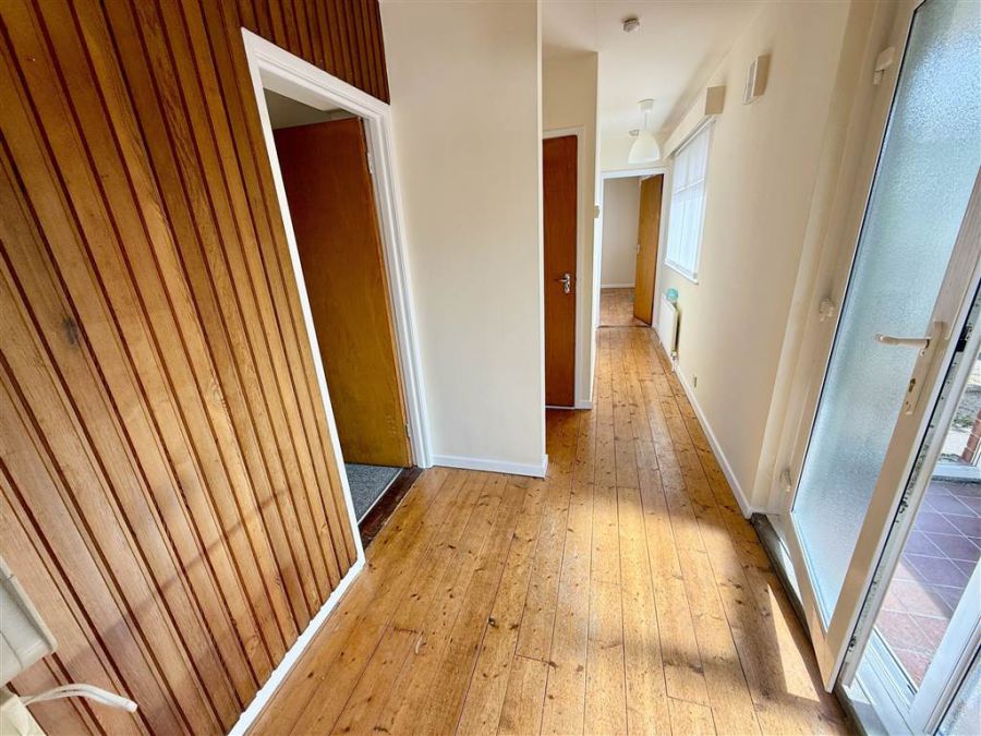 6 Barnetts Road