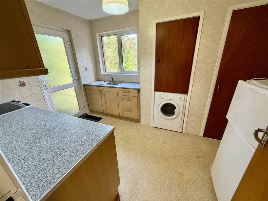 6 Barnetts Road