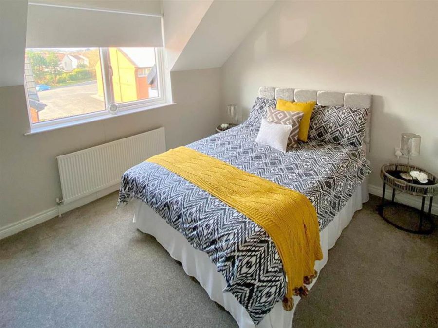 Apt 6, 1 Loughan Hall