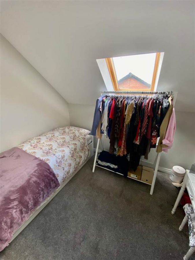 Apt 6, 1 Loughan Hall