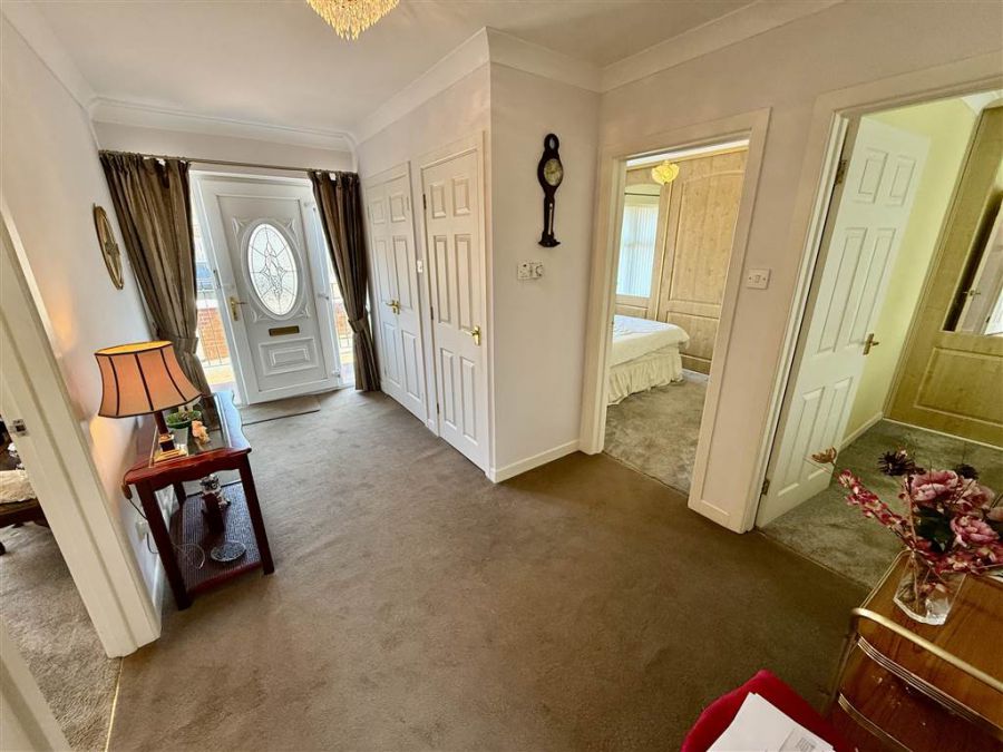 37 Merok Gardens