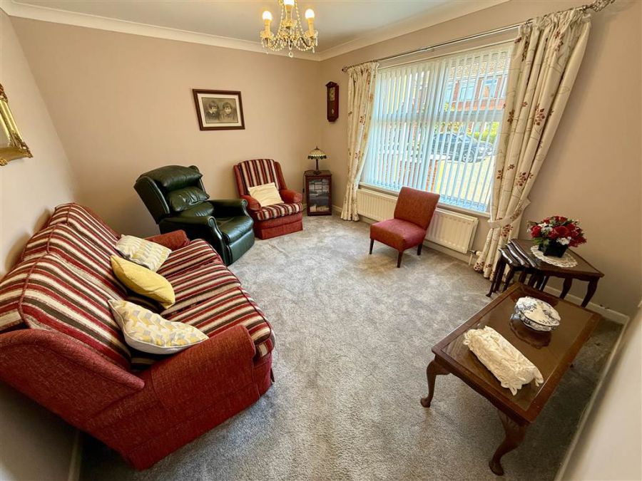37 Merok Gardens