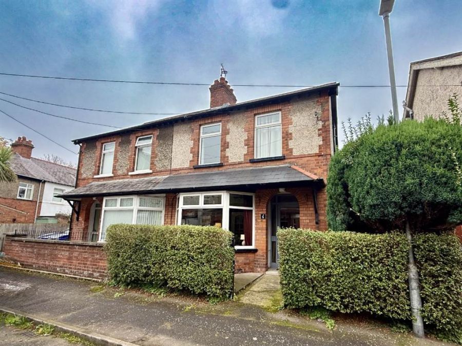 4 Kerrsland Drive
