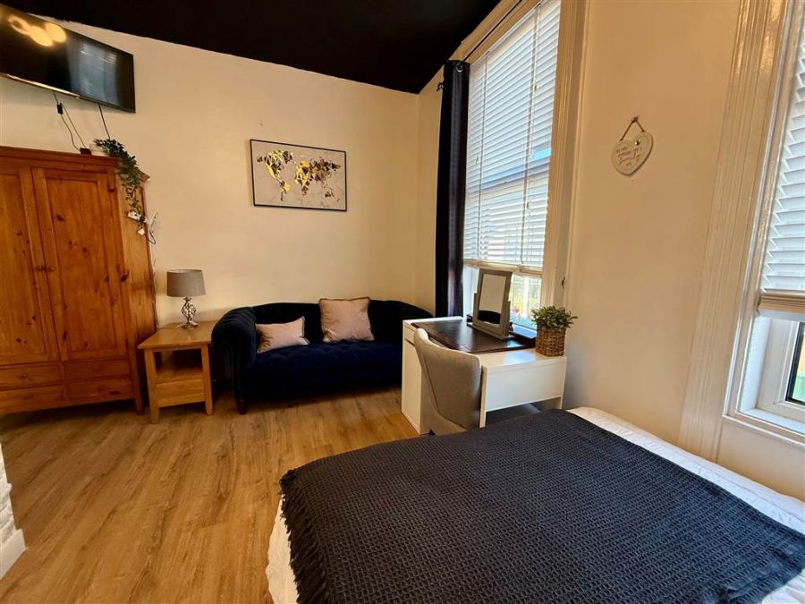 1 Castleview Terrace