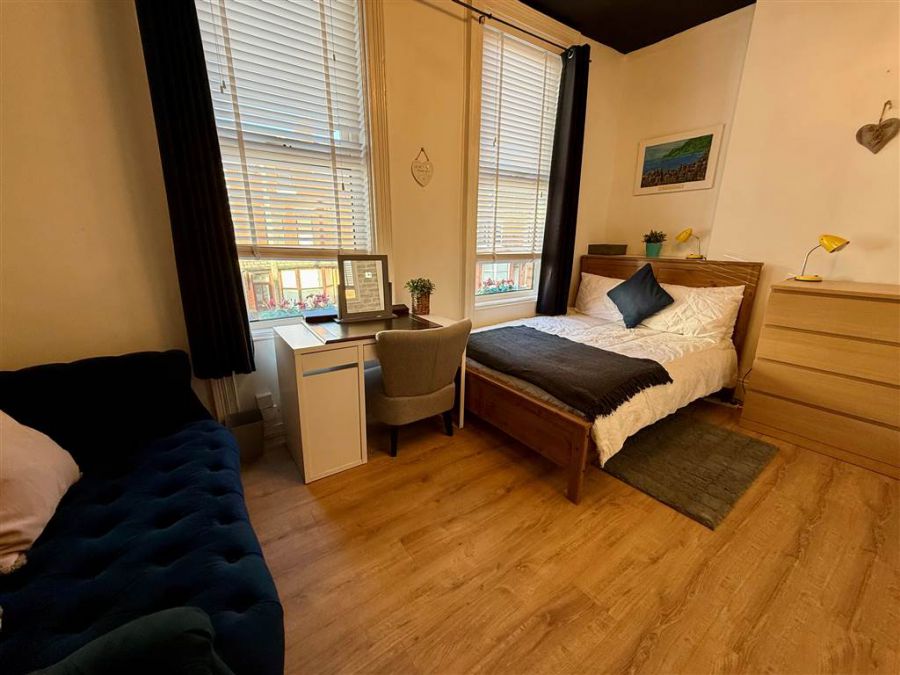1 Castleview Terrace