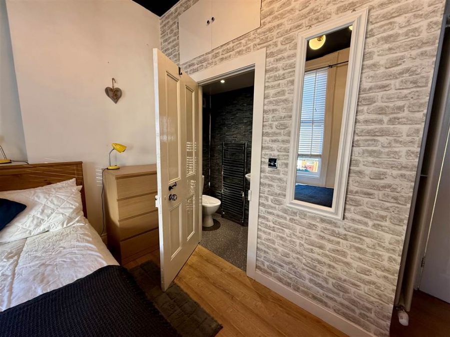 1 Castleview Terrace