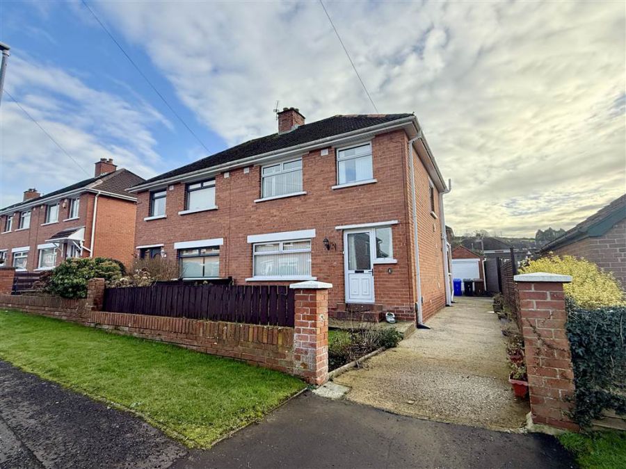 1 Kilmakee Park, Gilnahirk, Belfast, BT5 7QY