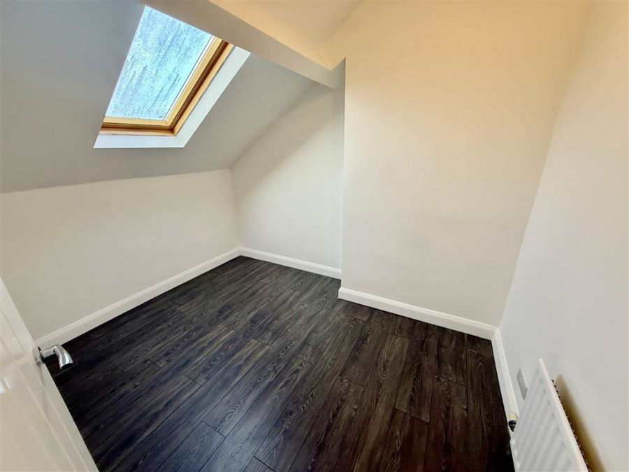 136 Connsbrook Avenue