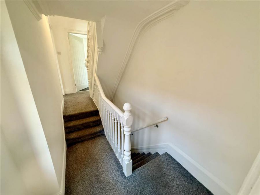 136 Connsbrook Avenue