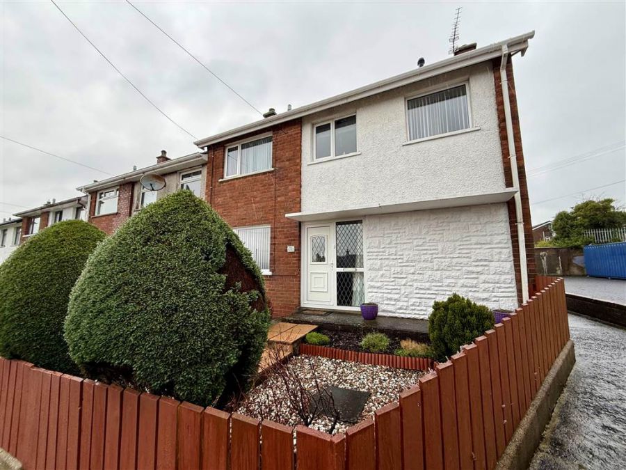 72 Queens Avenue, Glengormley, Newtownabbey, BT36 5HX