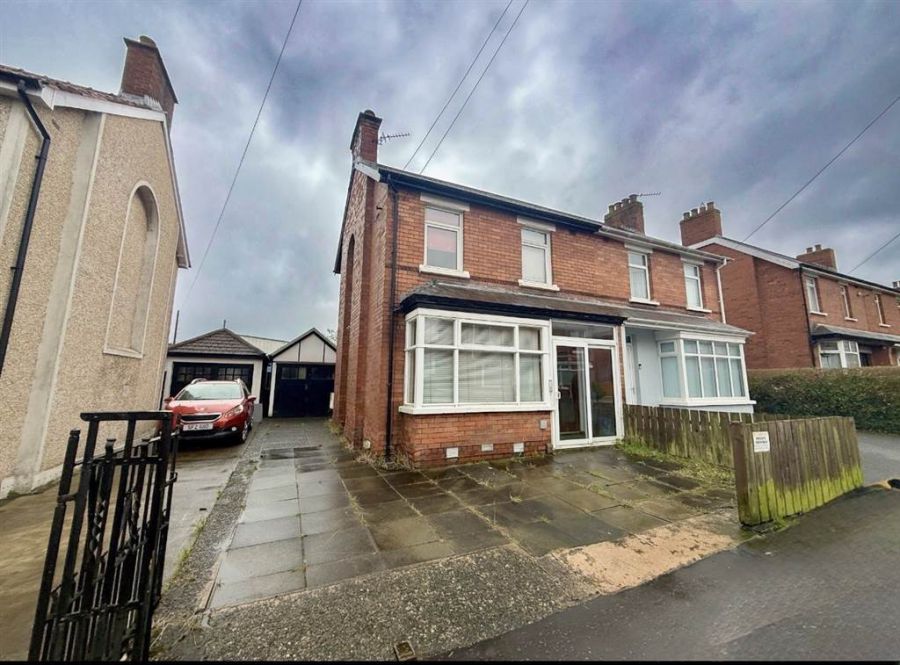 69 Loopland Park, Cregagh, Belfast, BT6 9DZ