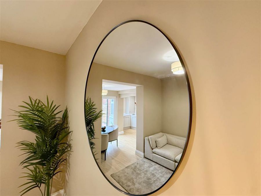 28 Loopland Crescent