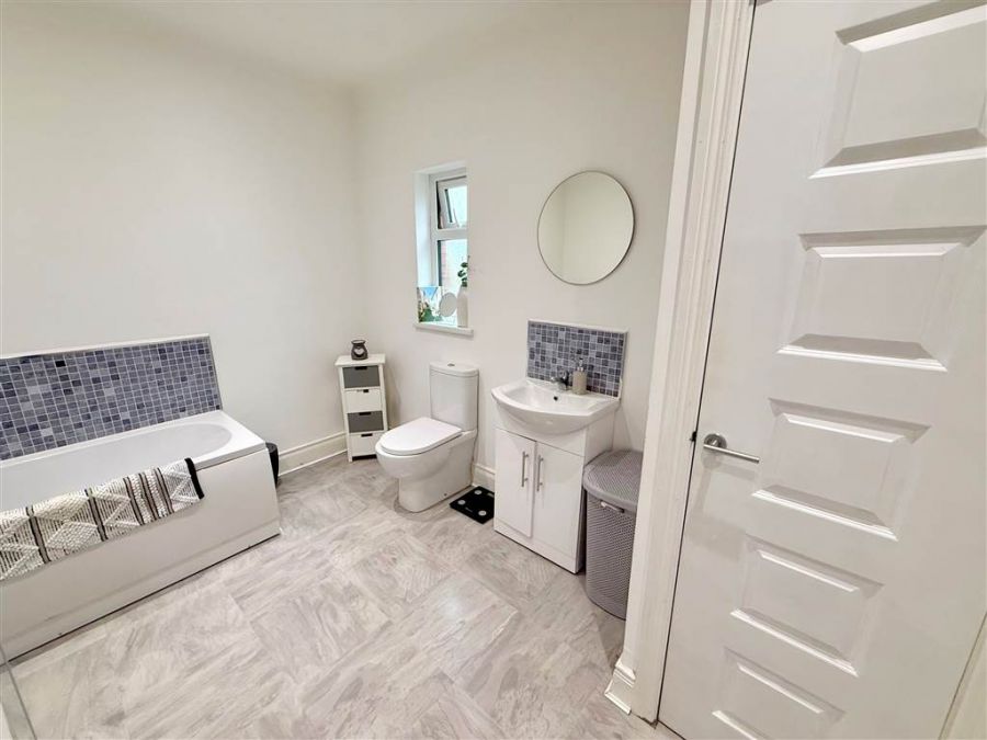 286 Castlereagh Road