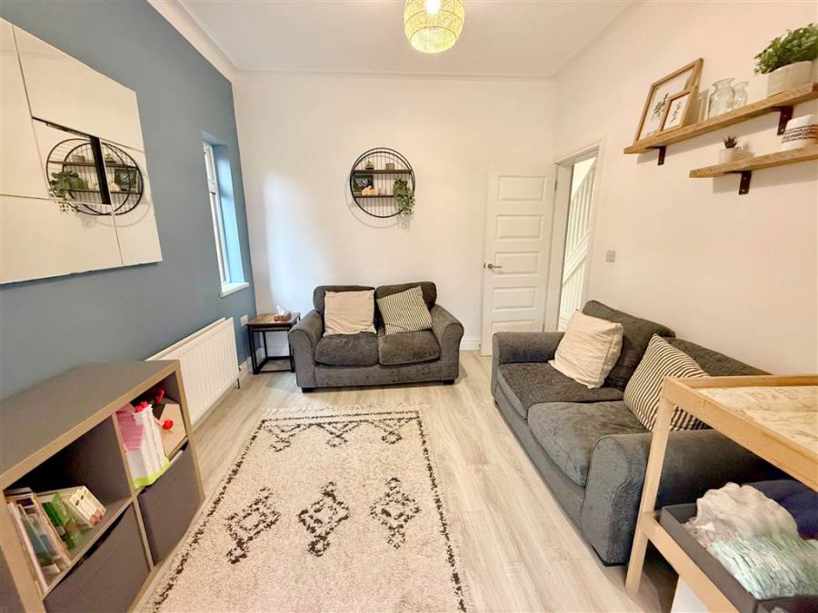 286 Castlereagh Road