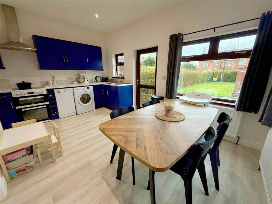 286 Castlereagh Road