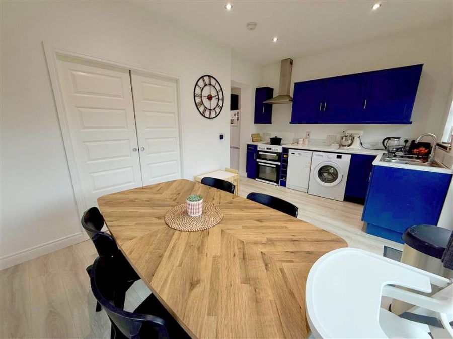 286 Castlereagh Road