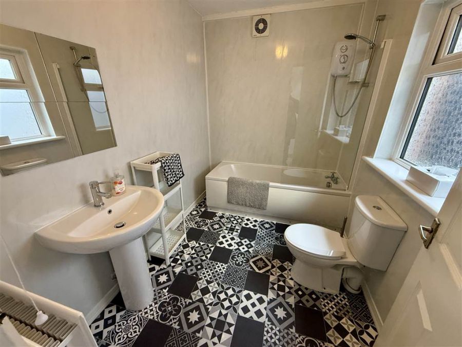 31 Castlereagh Parade