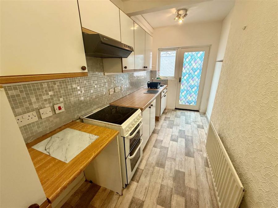 28 Bloomfield Parade