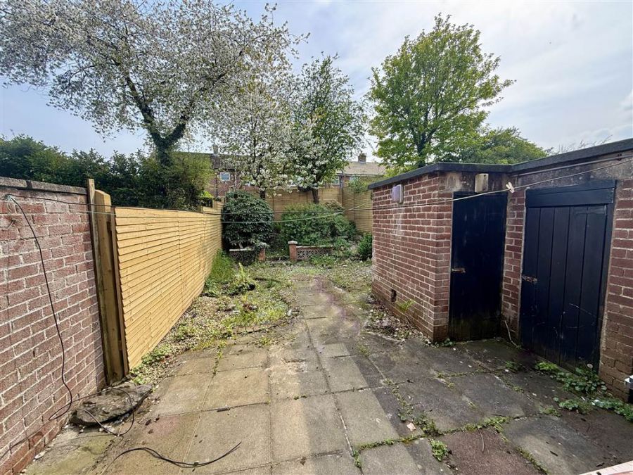 10 Minnowburn Drive