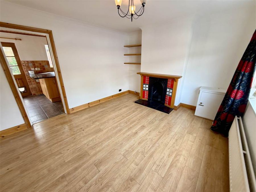 10 Minnowburn Drive