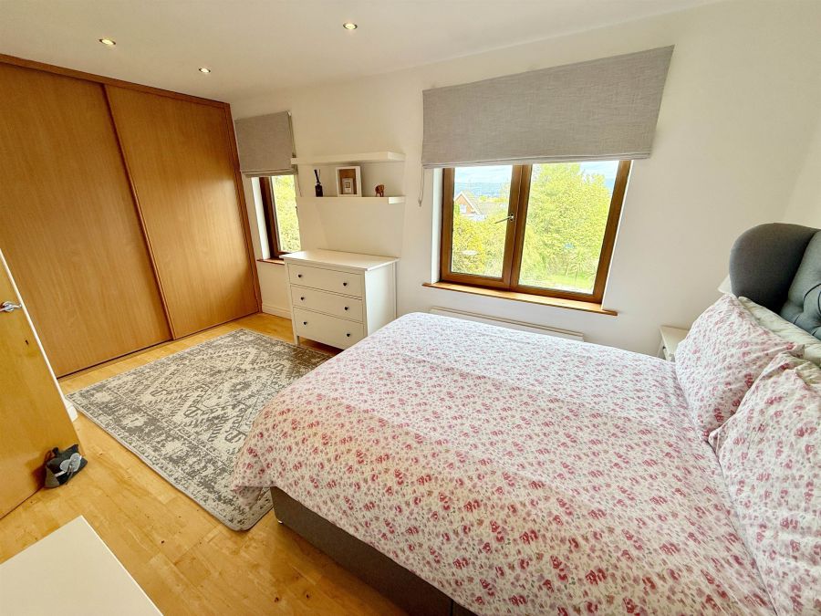 16 Oakhill
