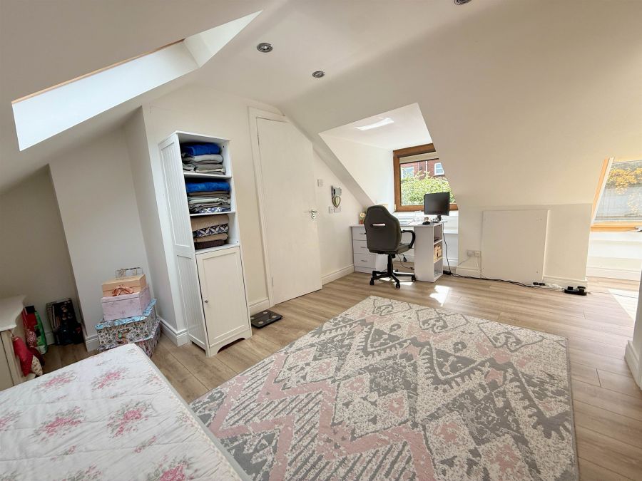 16 Oakhill