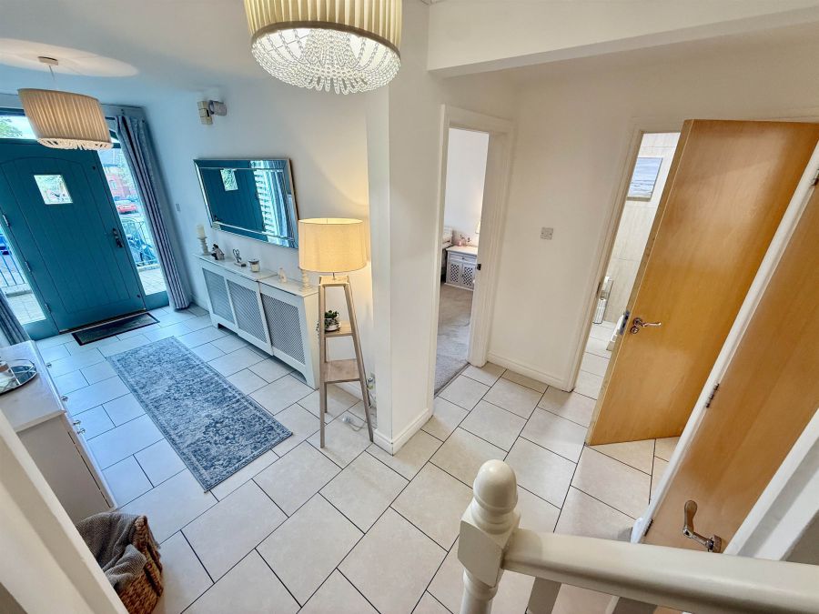 16 Oakhill