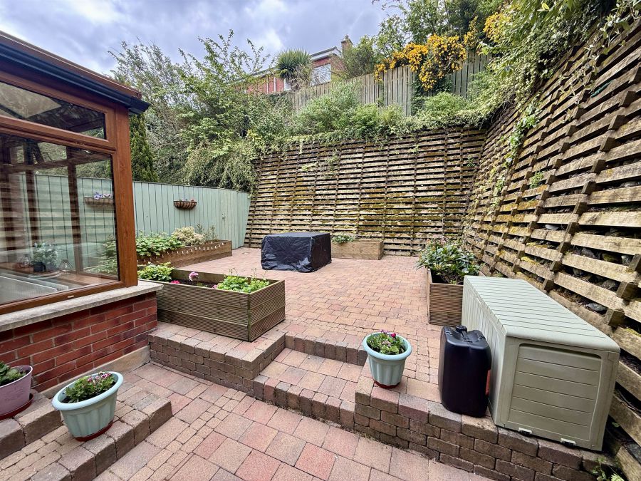 16 Oakhill