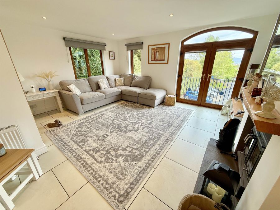 16 Oakhill