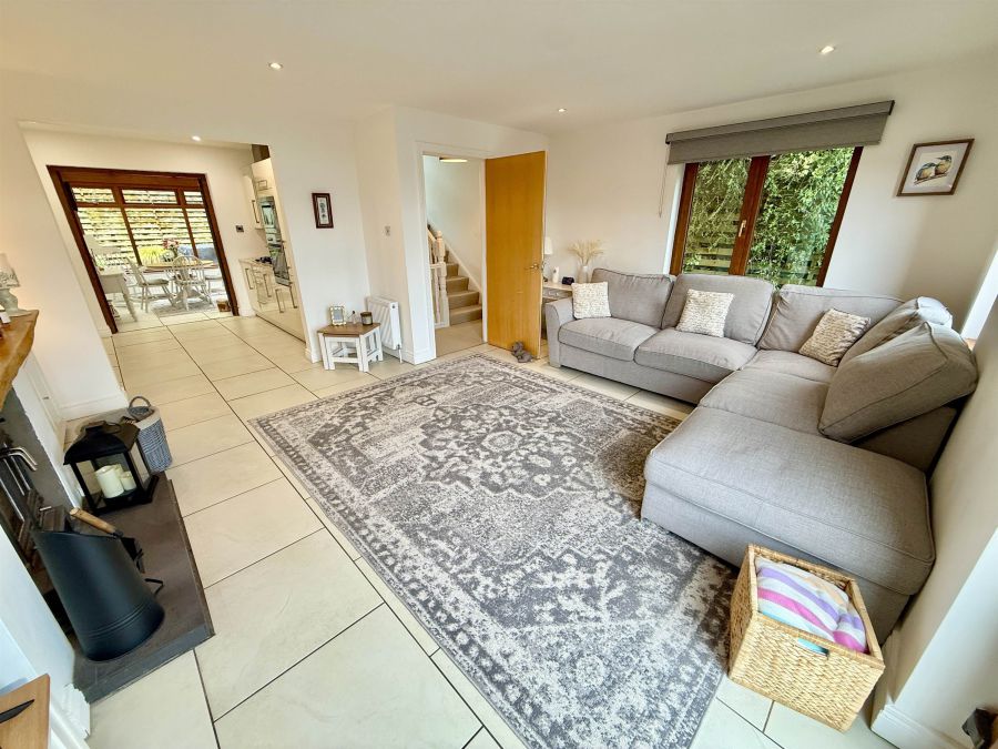 16 Oakhill