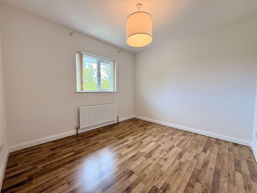 2A Thiepval Avenue