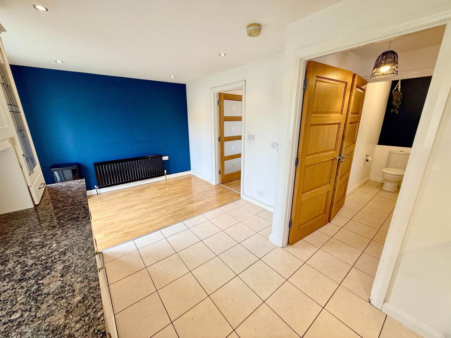2A Thiepval Avenue