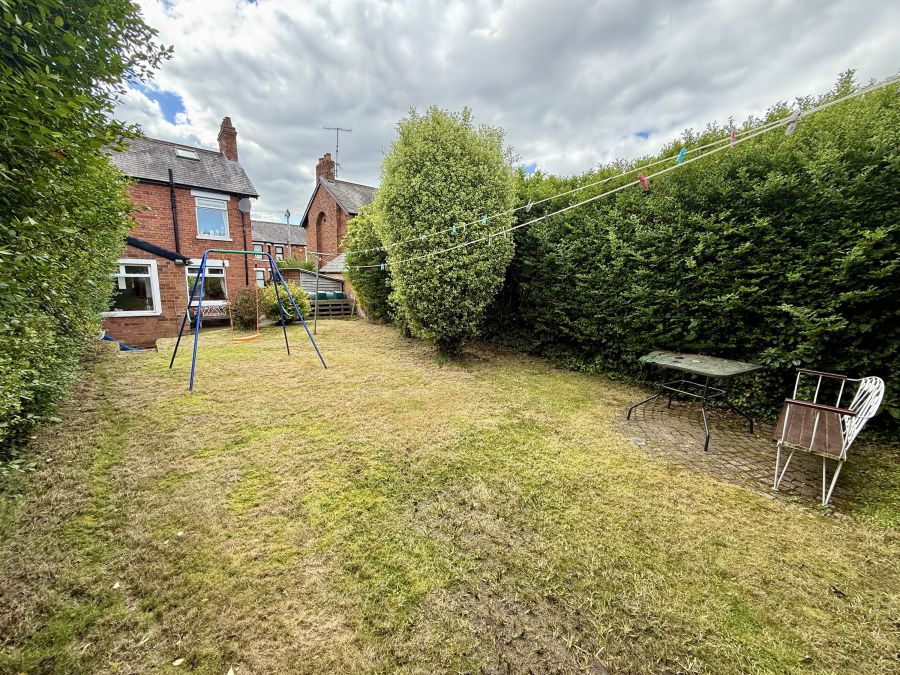 14 Gibson Park Gardens