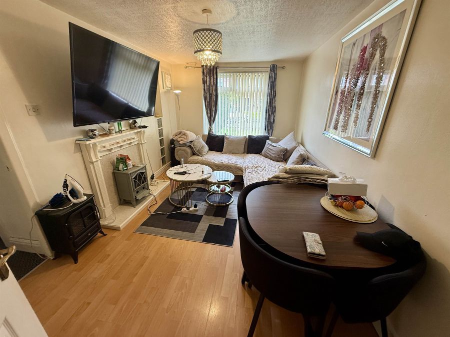 33A Burren Way