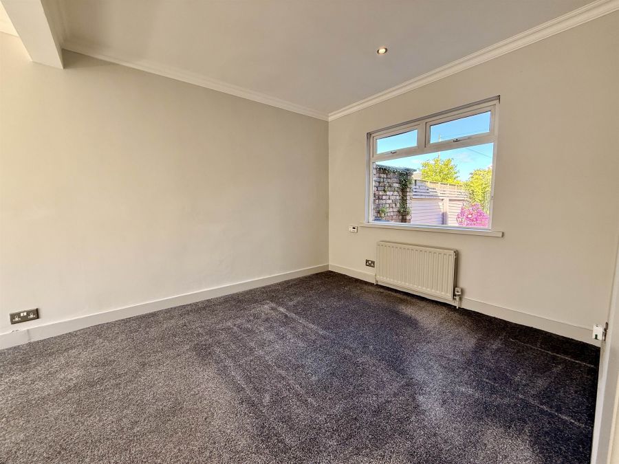 40 Loopland Drive