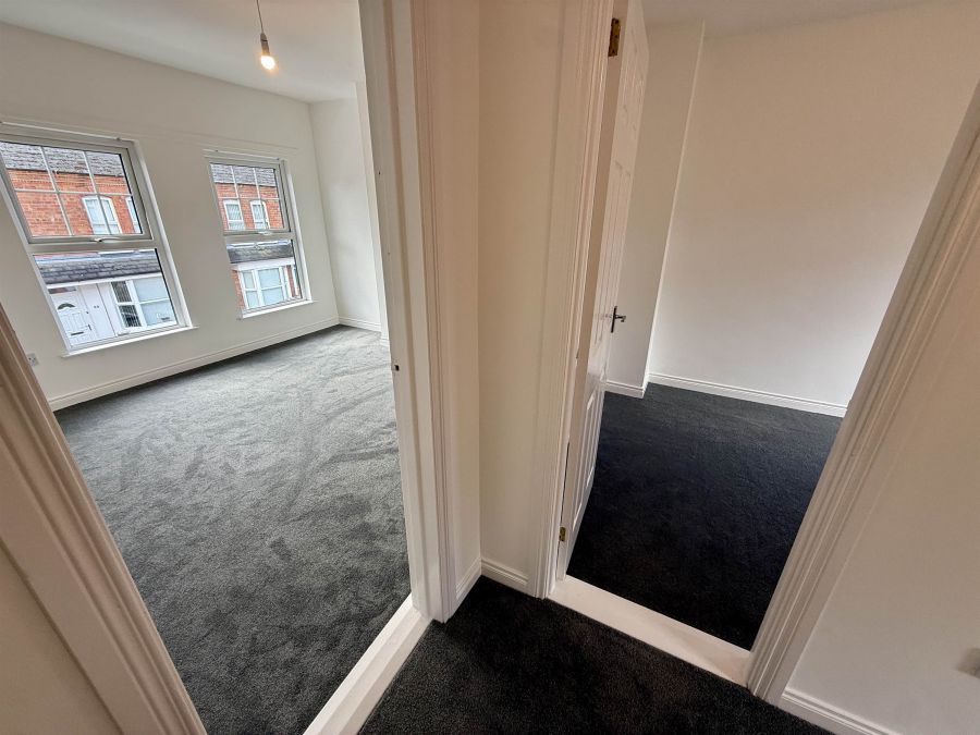 74 Omeath Street