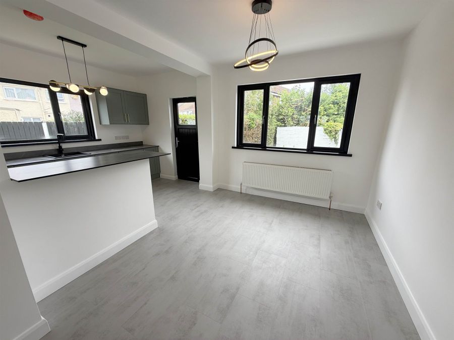 47 Stirling Gardens