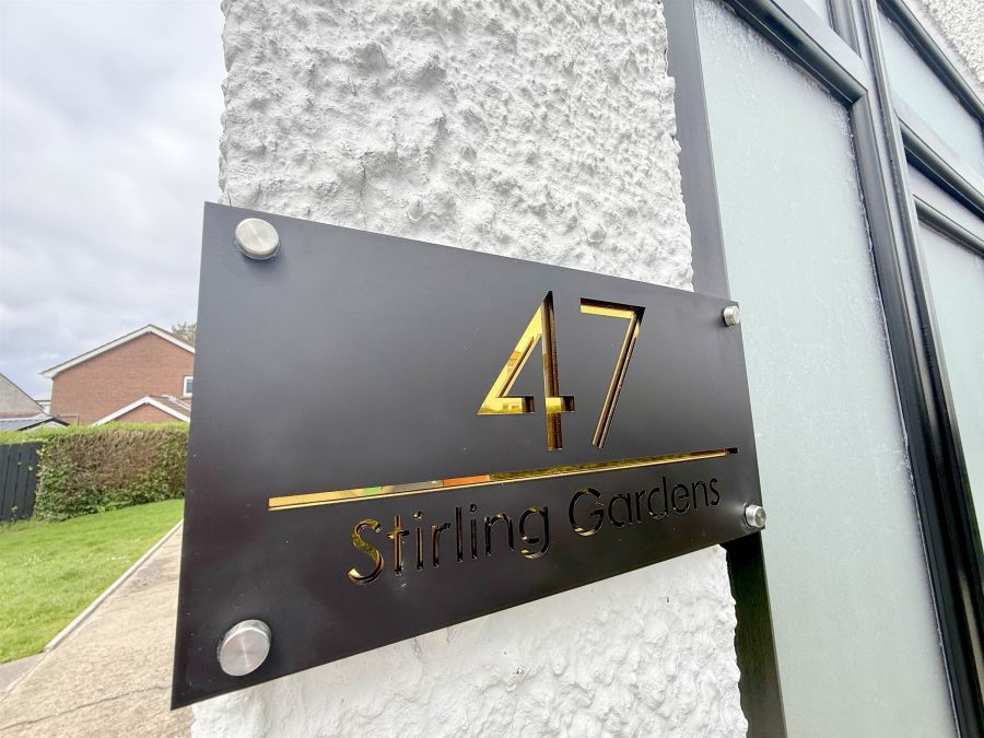 47 Stirling Gardens