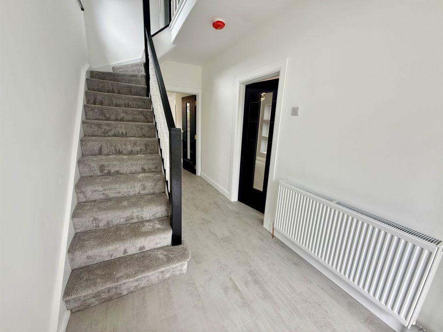 47 Stirling Gardens