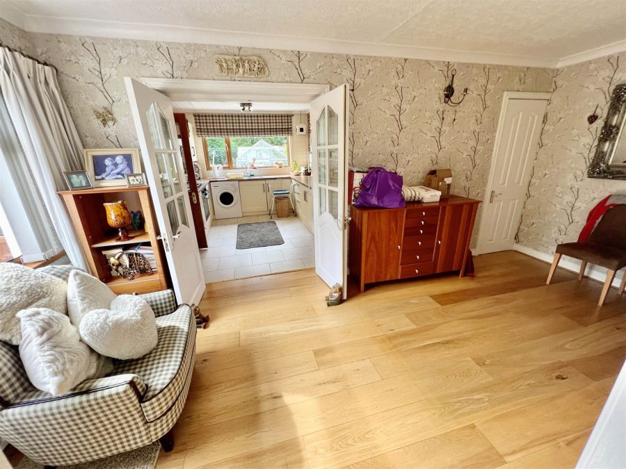 24 Earl Haig Park