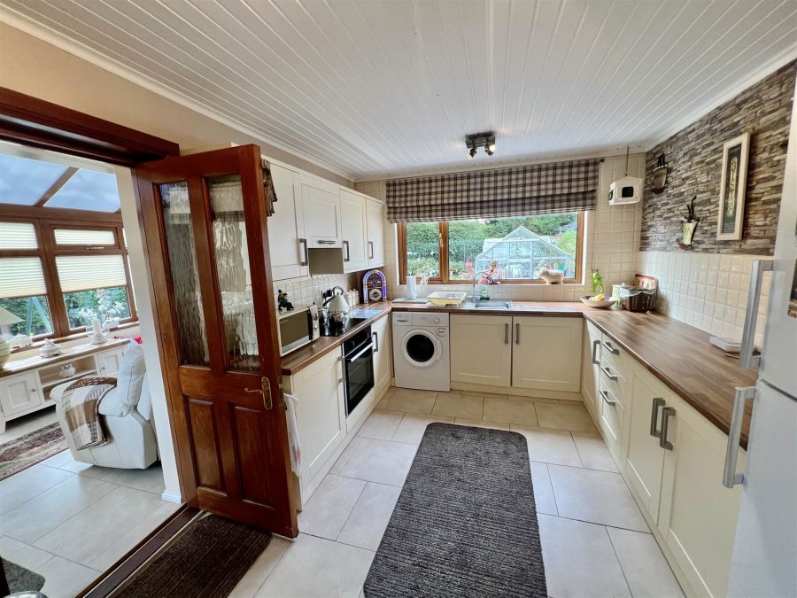 24 Earl Haig Park