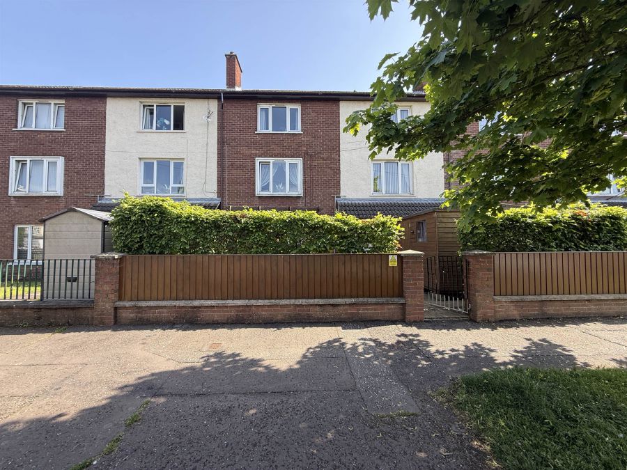 3 Braeside Grove