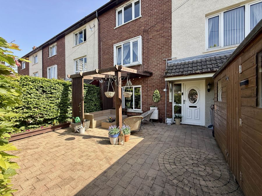 3 Braeside Grove