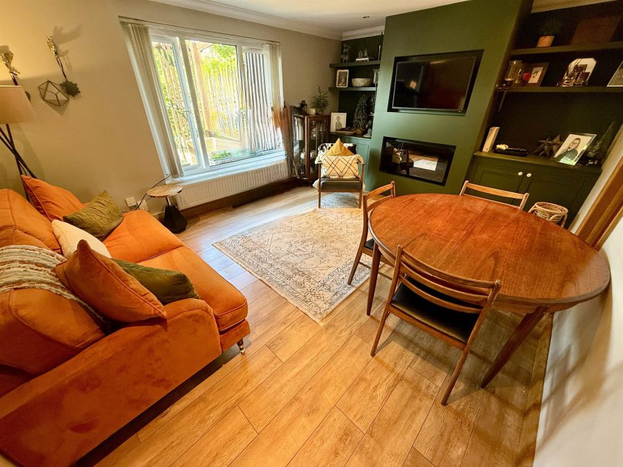 3 Braeside Grove