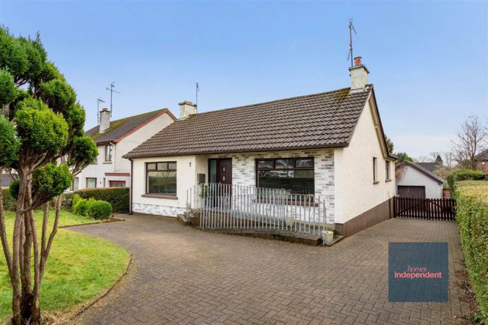 7 Hugomont Drive, ballymena, BT43 6HN